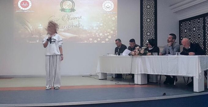 “Naat” Şiiri Düzce’de Çocukların Sesinden Yankılandı