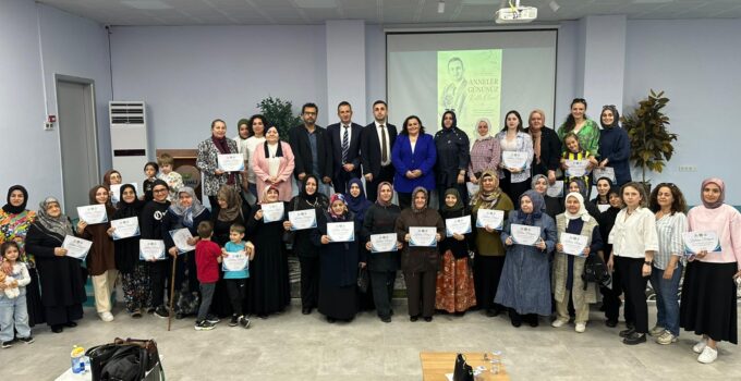Düzce Aile Akademisi Çilimli’de Vatandaşlarla Buluştu