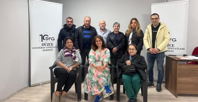 Düzce Fotoğraf Gönüllüleri Derneği’nde Güven Tazeleyen Başkan: Özel Çelik Yeniden Seçildi
